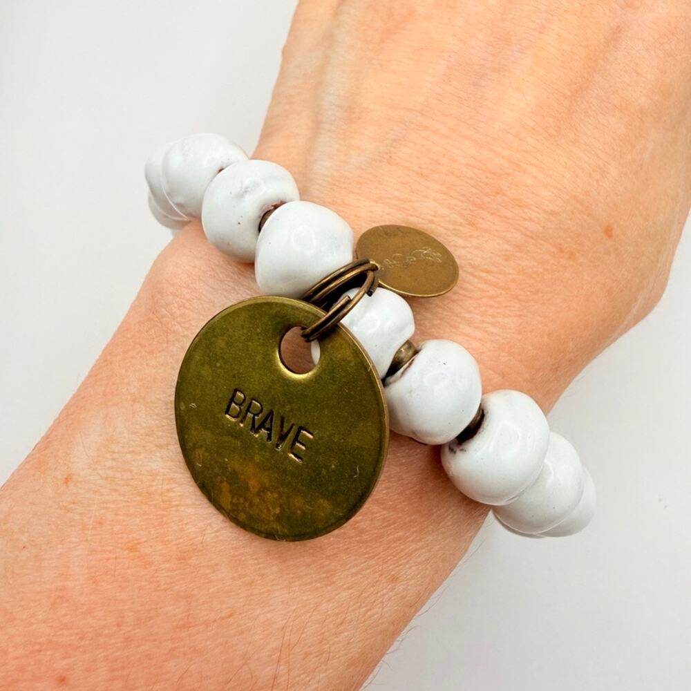 Signed Simbi Haiti Blanc White Inspiration Charm Bracelet Stretch